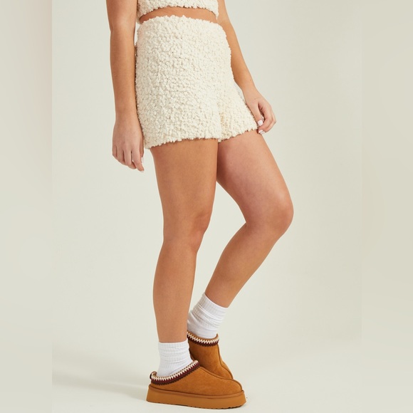 NWT Set -Altar’d State Wonderland Cropped Tank & Lounge Shorts Tank -S Shorts -M - Picture 5 of 7